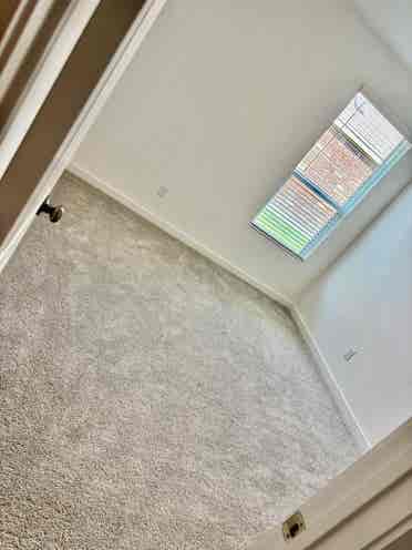 Spacious Bedroom for rent!