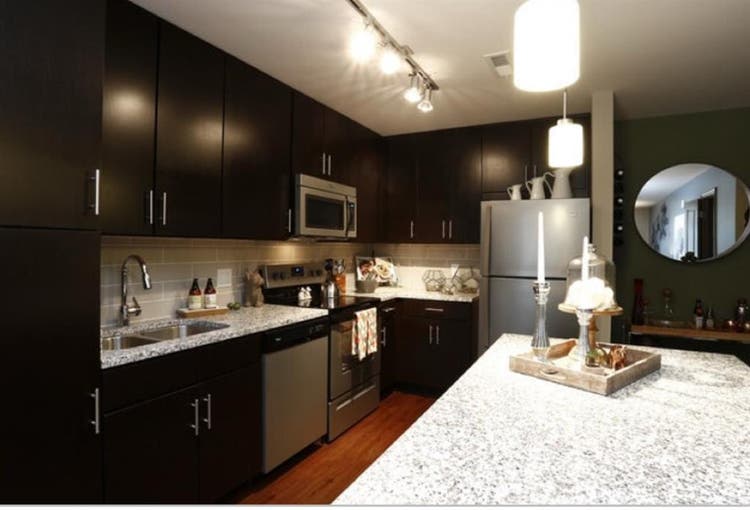 Luxury 2BR Lease Takeover