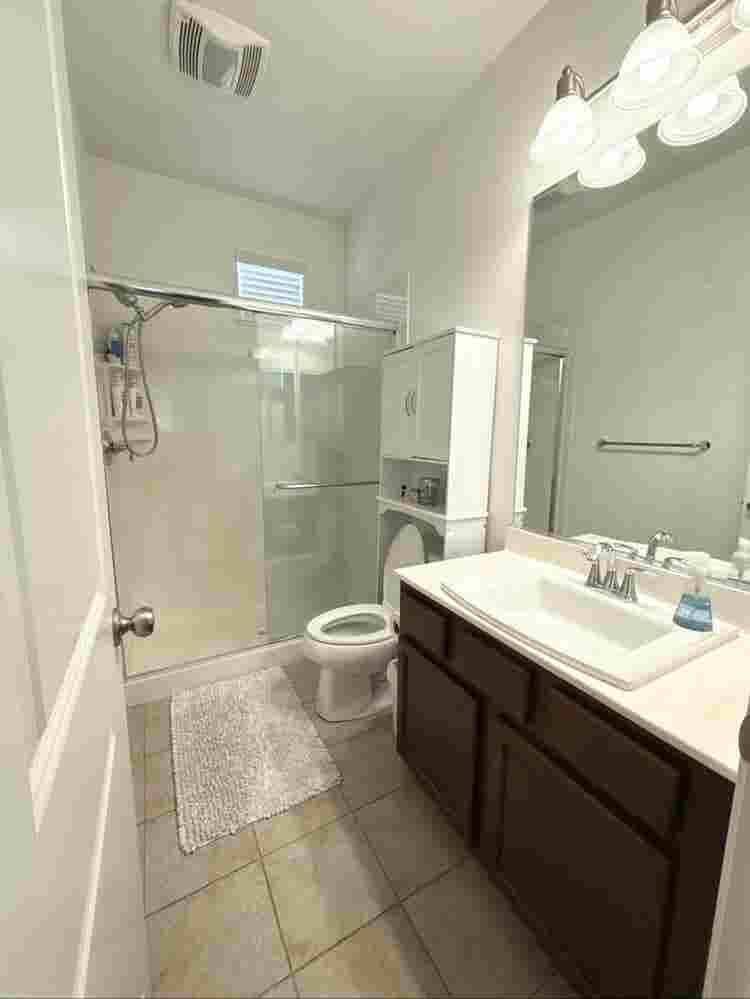 Private room with detached bathroom