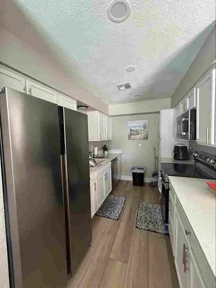 I’m providing 3 rooms for rent