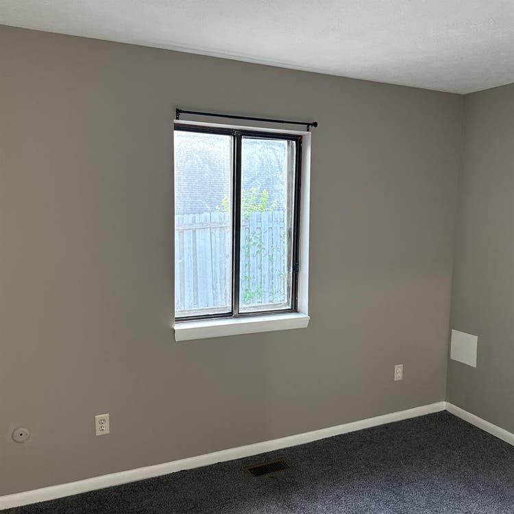 Single Bedroom Near Park!