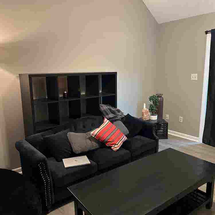 Single Bedroom Near Park!
