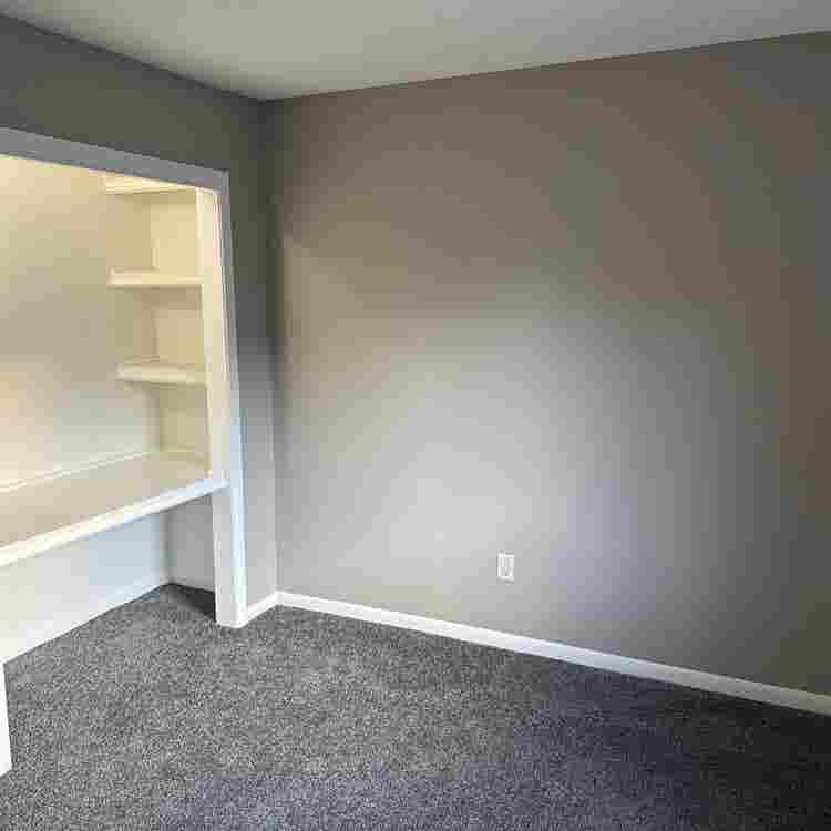 Single Bedroom Near Park!