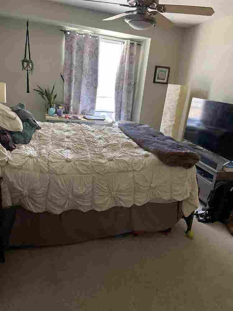 Primary suite in fantastic location