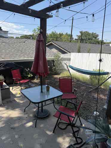 Primary suite in fantastic location