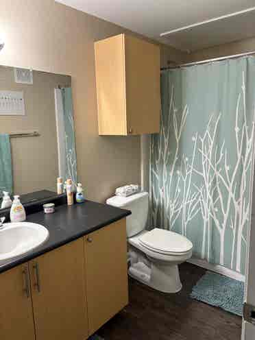 Room for rent with private bathroom