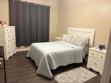 Room for rent with private bathroom