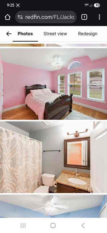 Room for rent in 3 bedroom house