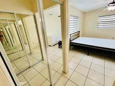 Private bedroom for rent