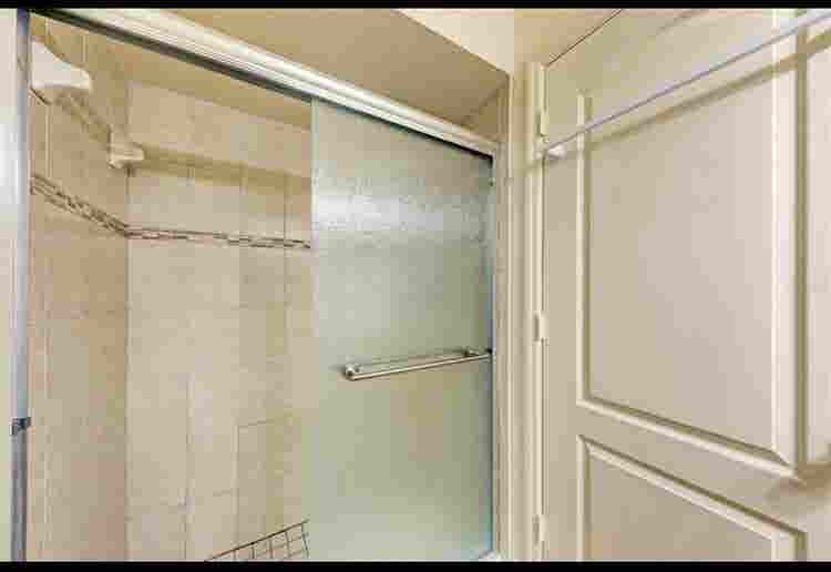 Private room for rent