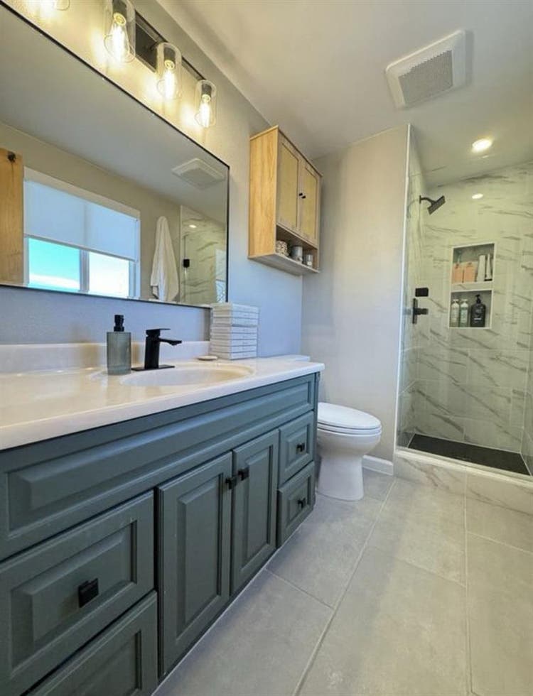 Unique family home First month FREE