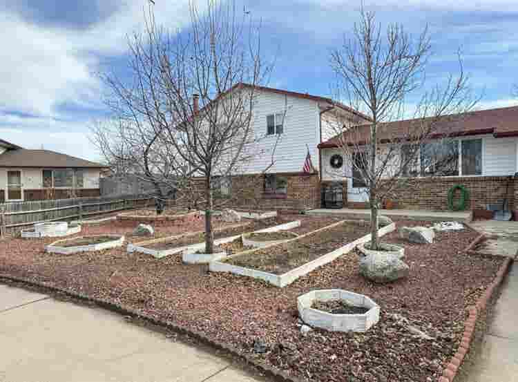 Unique family home First month FREE