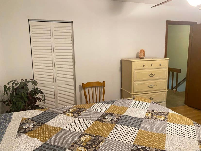 Roommate wanted to share condo