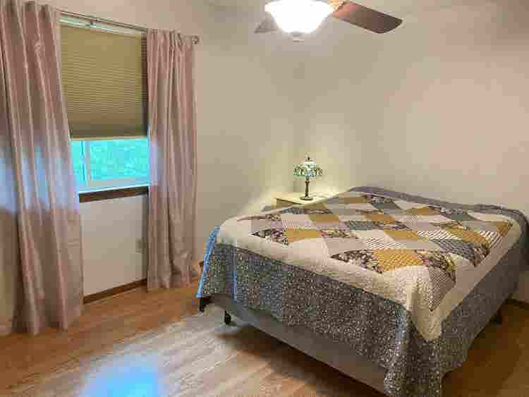 Roommate wanted to share condo
