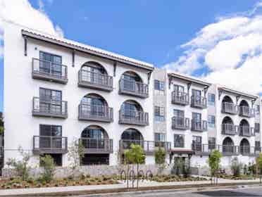 Private Room + Bath West Hollywood