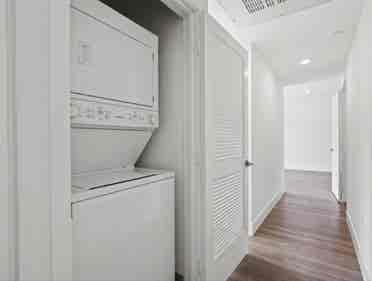 Private Room + Bath West Hollywood