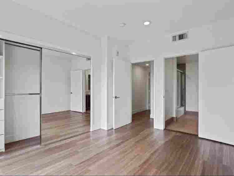 Private Room + Bath West Hollywood