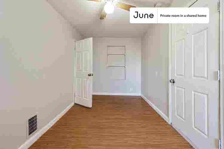 3 BR in Boston