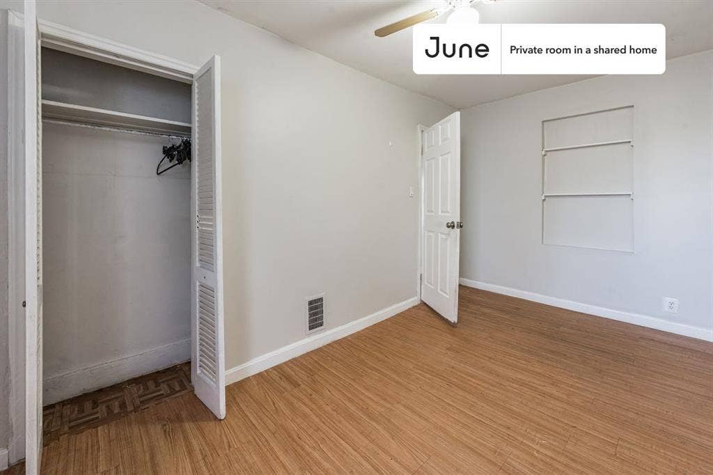 3 BR in Boston