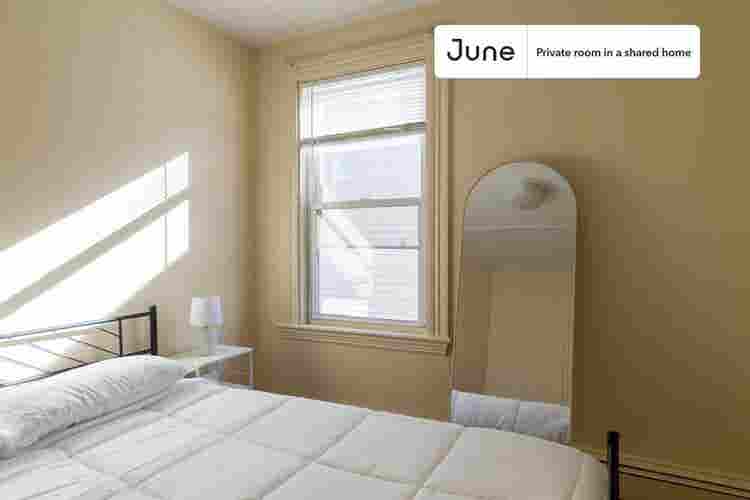4 BR in Boston