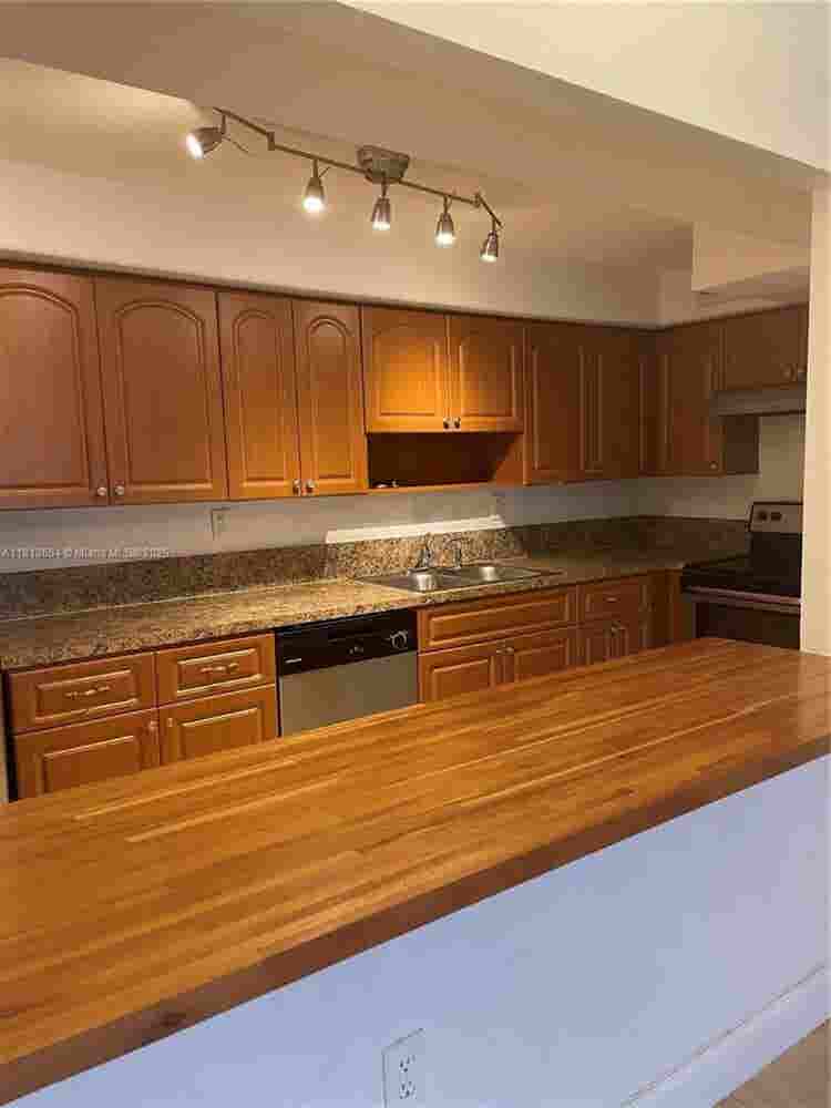 Looking to sublease my apartment