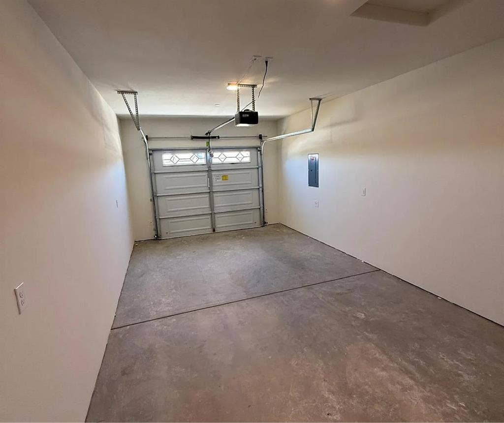 TOWNHOUSE FOR RENT