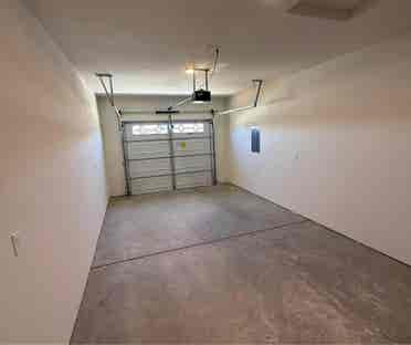 TOWNHOUSE FOR RENT