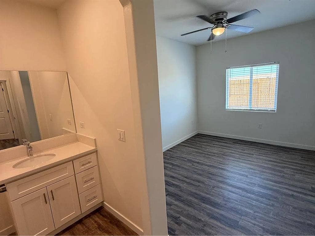 TOWNHOUSE FOR RENT