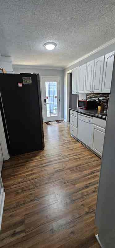 Private bed / shared bath for $