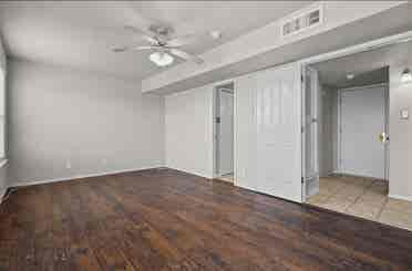 HOUSE FOR RENT