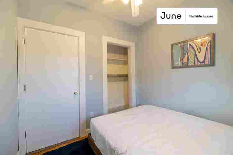 2 BR in Boston