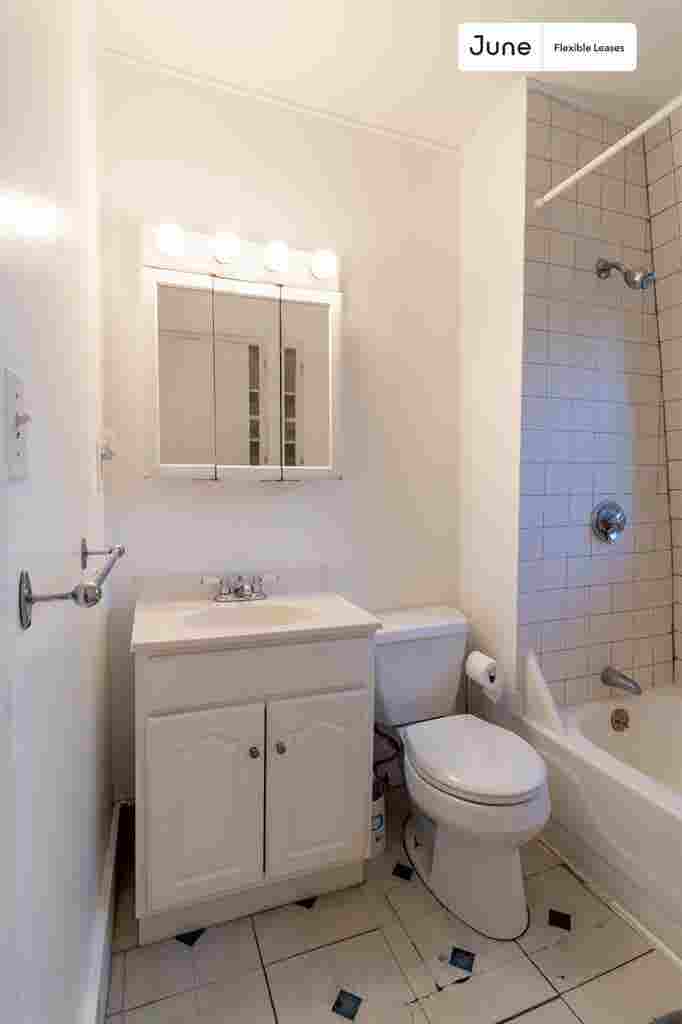 2 BR in Boston