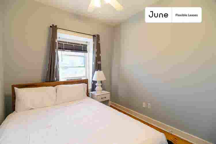 2 BR in Boston