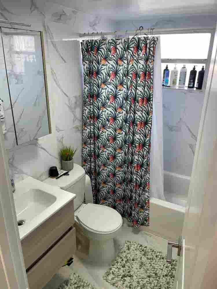 Female Roommate Wanted – High Vibes