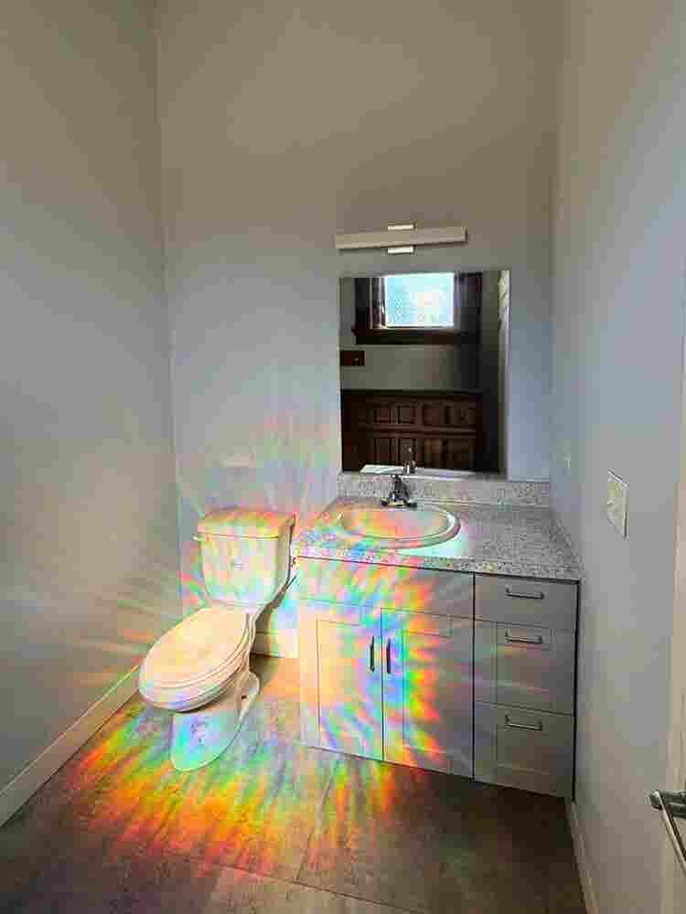 Lyons  Bath Unit