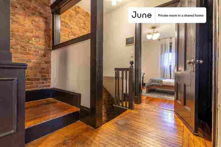 5 BR in Boston