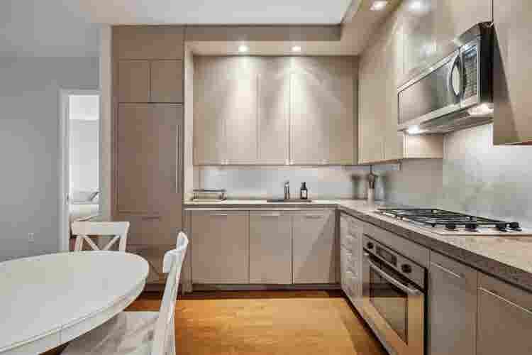✨Furnished w/ Private Bath-Midtown✨