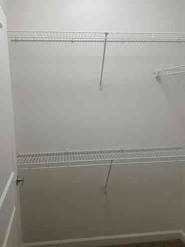 NEW!! Clean and Easy to Live With