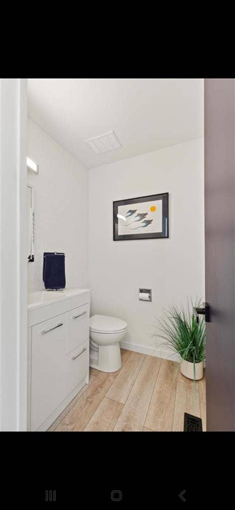Two rooms for rent in Condo