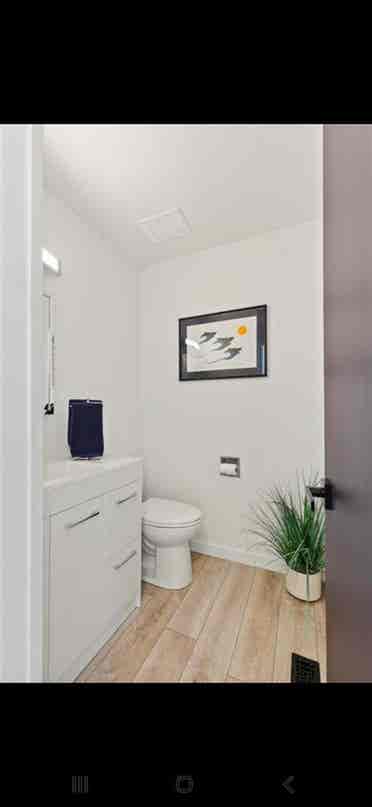 Two rooms for rent in Condo