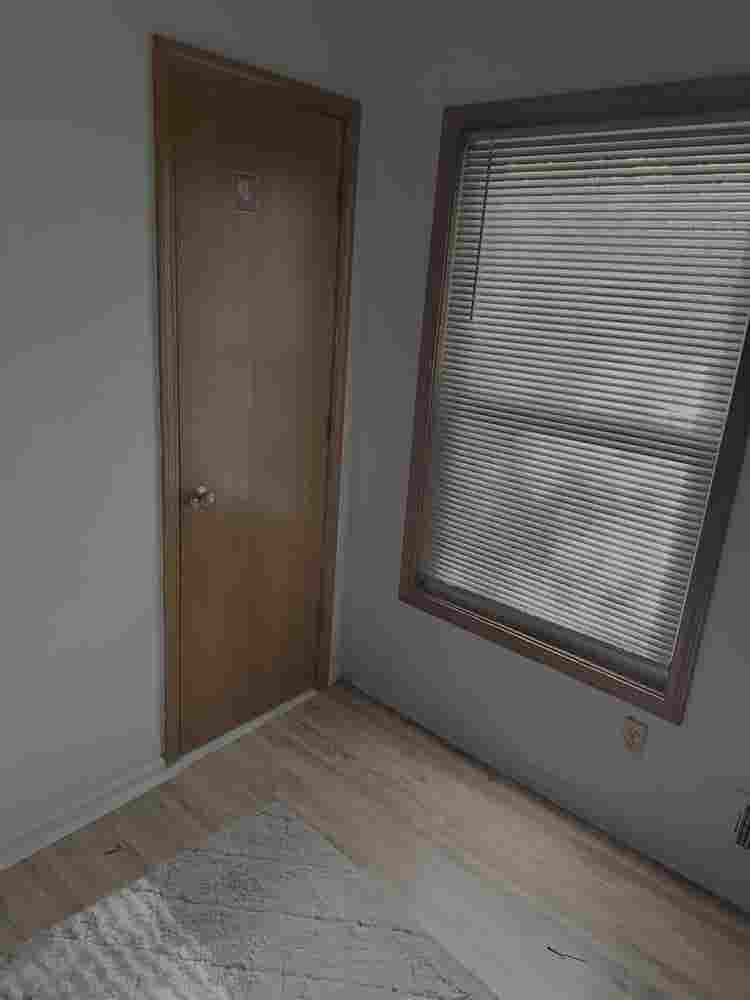 Opportunity for the right roommate!