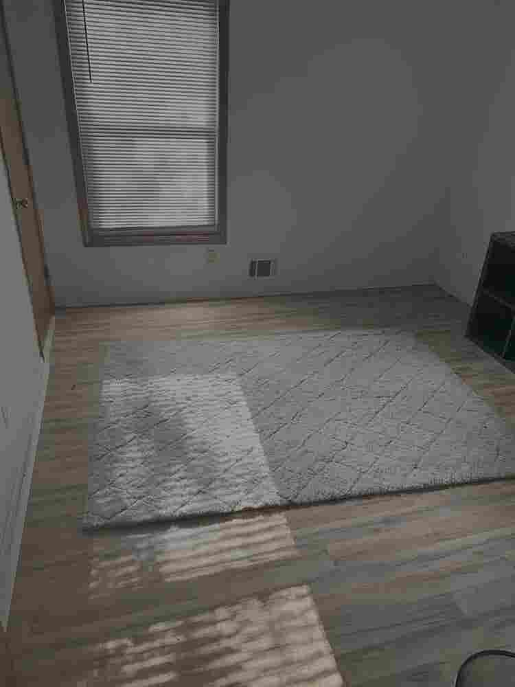 Opportunity for the right roommate!