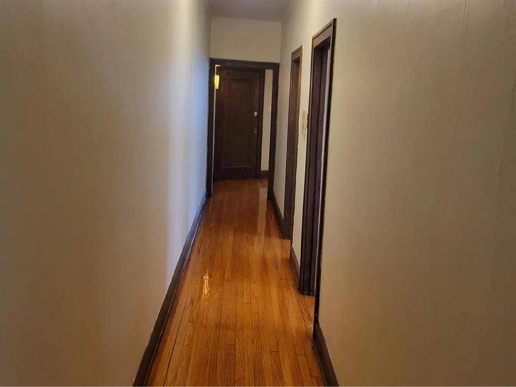 APARTMENT FOR RENT