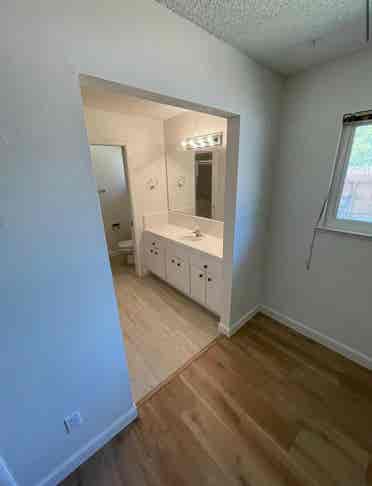 HOUSE FOR RENT