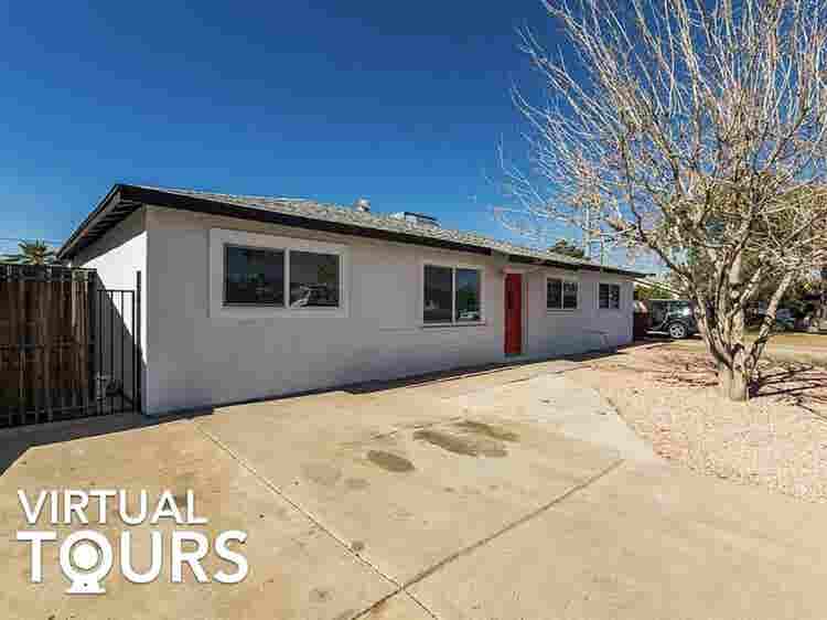 Room for rent  month Central PHX