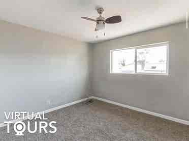 Room for rent  month Central PHX