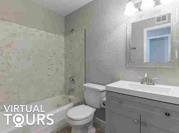 Room for rent  month Central PHX