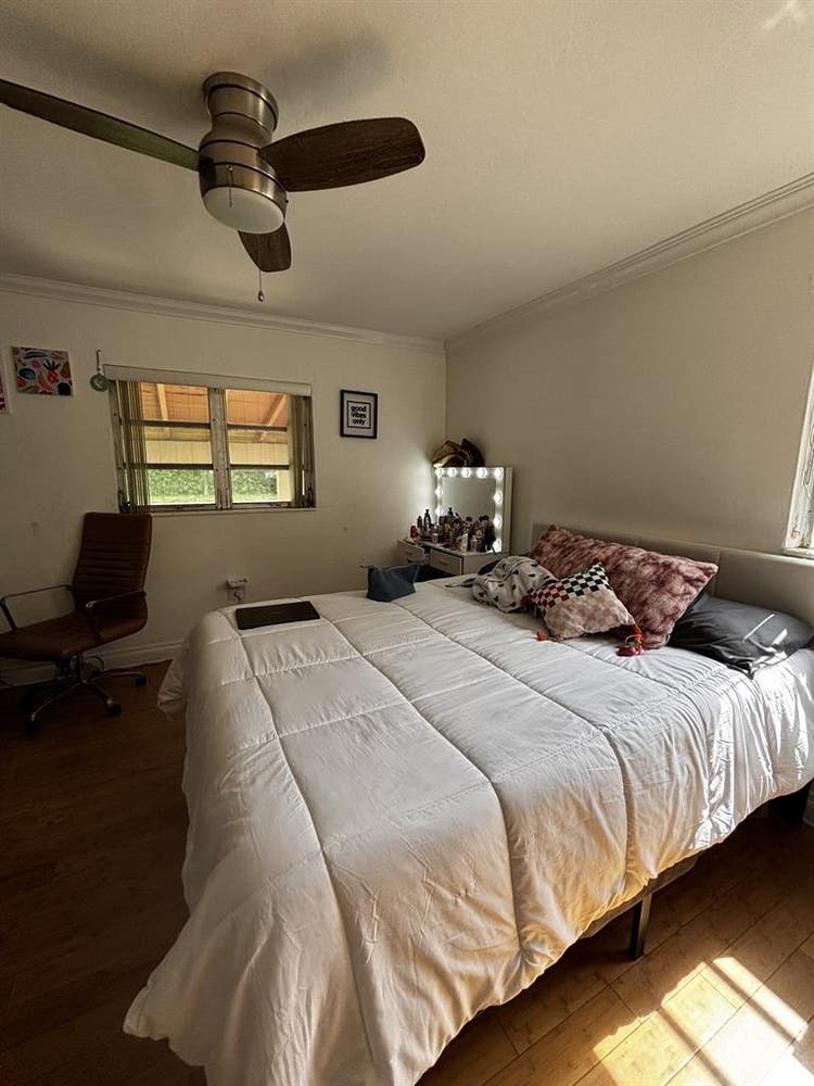 Room for rent