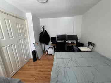 Rent room for female
