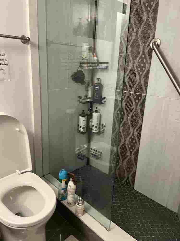 Basement room for rent Oct/